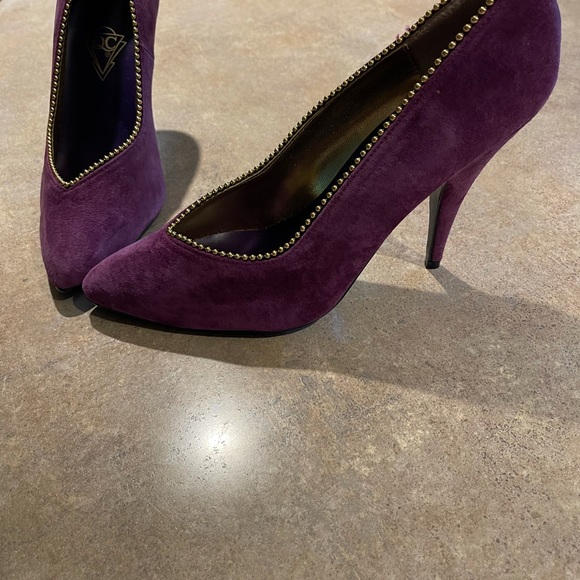 PURPLE/PLUM SUEDE-TYPE HEELS - Picture 4 of 5